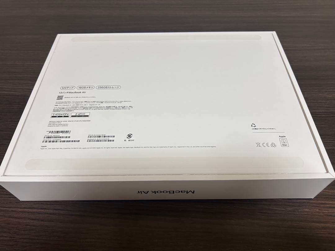 Apple MacBook Air M4 13インチ 256GB ミッドナイト