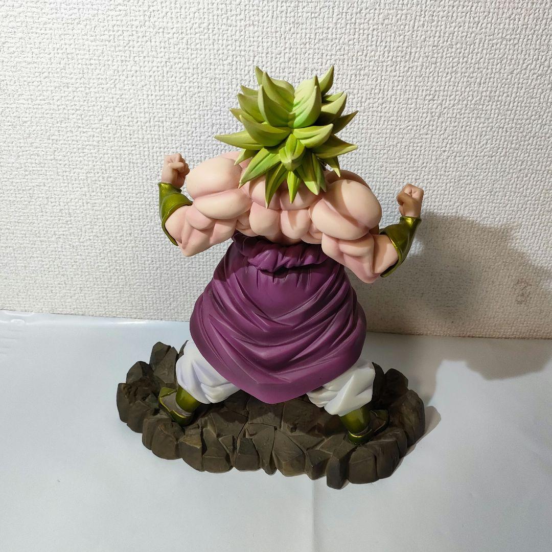 ☆　一番くじ　ラストワン　ドラゴンボールフィギュア　ブロリー　台座剥がれ有り　☆