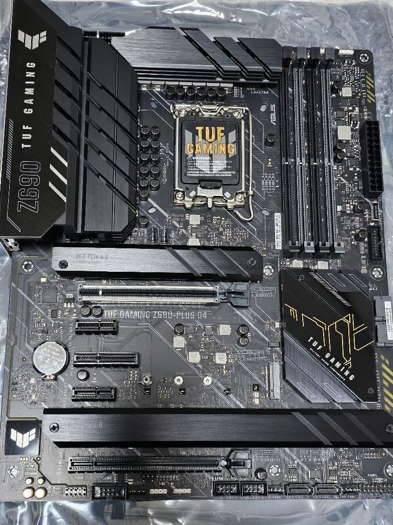 美品？ ASUS TUF Gaming Z690 PLUS D4 マザーボード