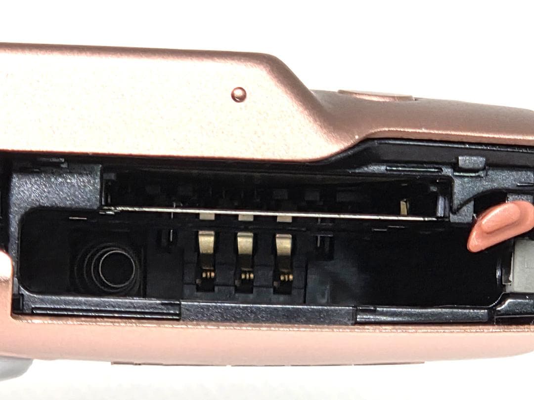 ■ほぼ新品■ キヤノン　Canon Powershot A4000 IS ピンク