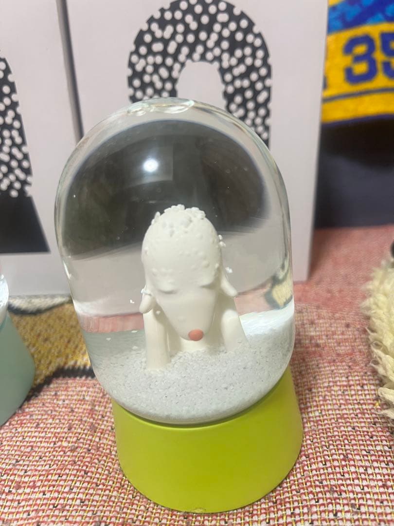 奈良美智 スノードーム あおもり犬 森の子