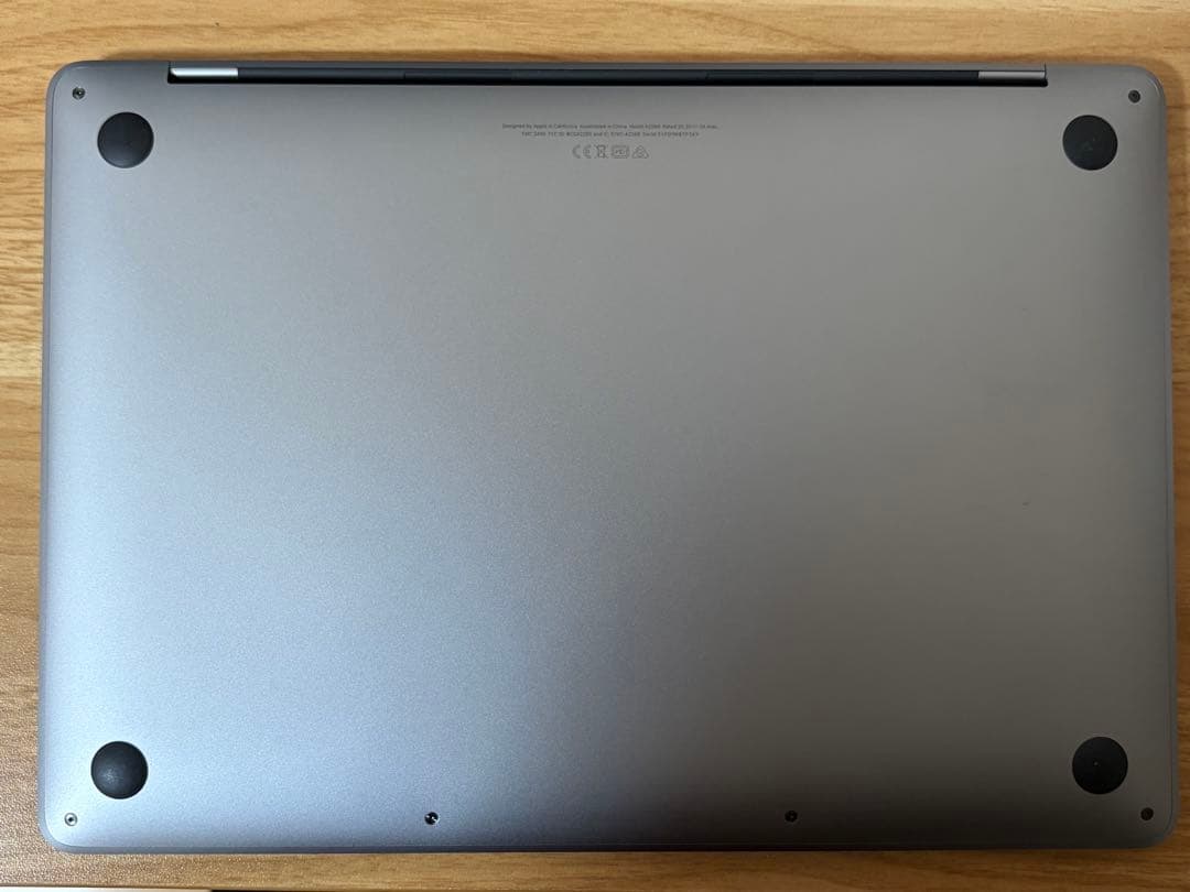 Macbook Pro 13インチ 2020年製 intel Core i5