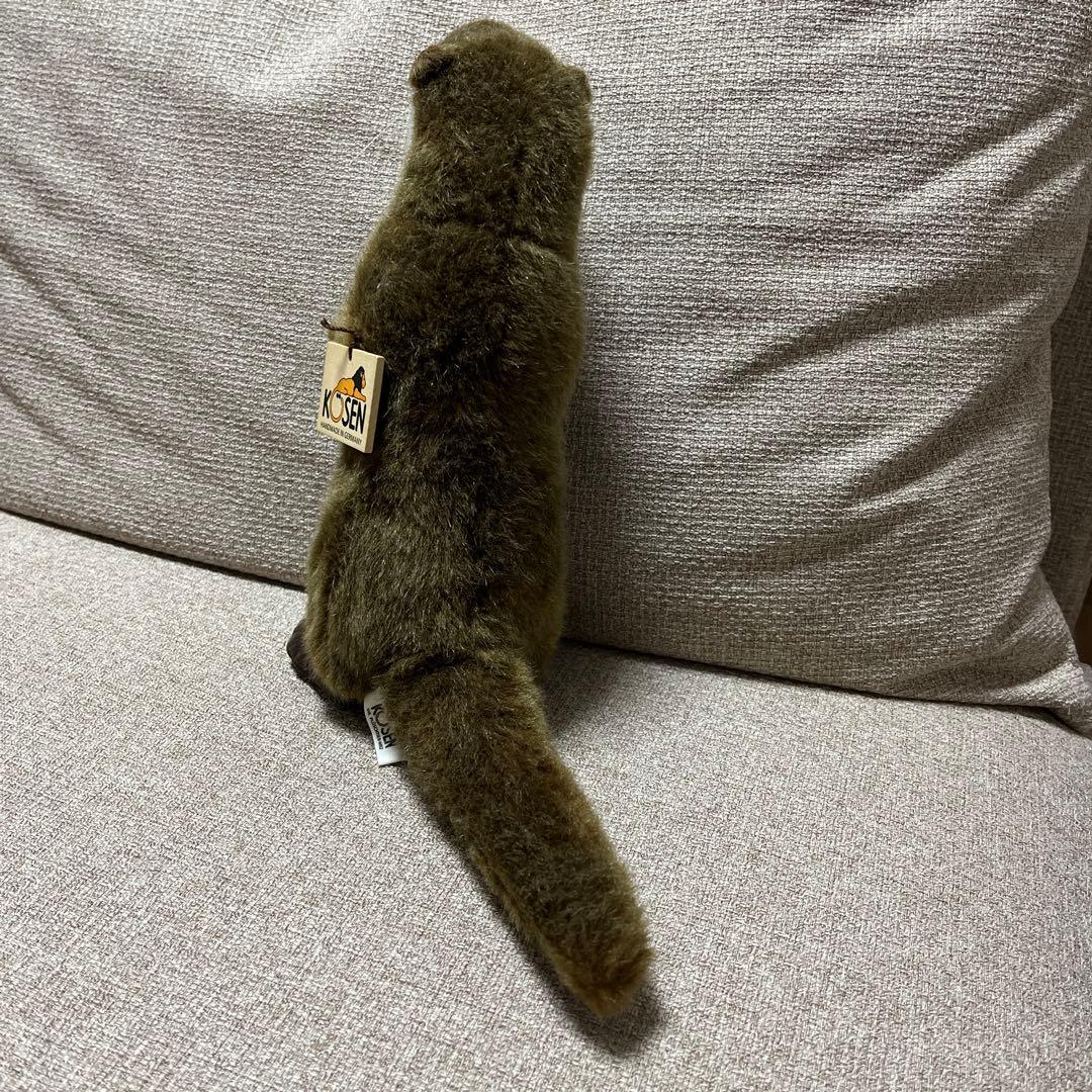 ケーセン　カワウソ　ぬいぐるみ