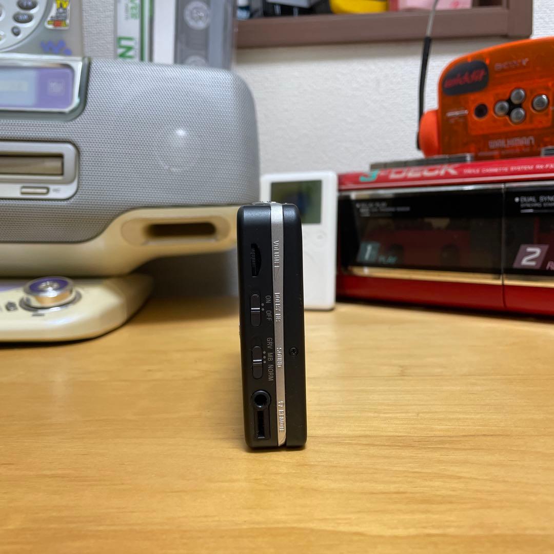 ［整備済現状品］WM-EX633 カセットウォークマン イヤホン、ケース付き