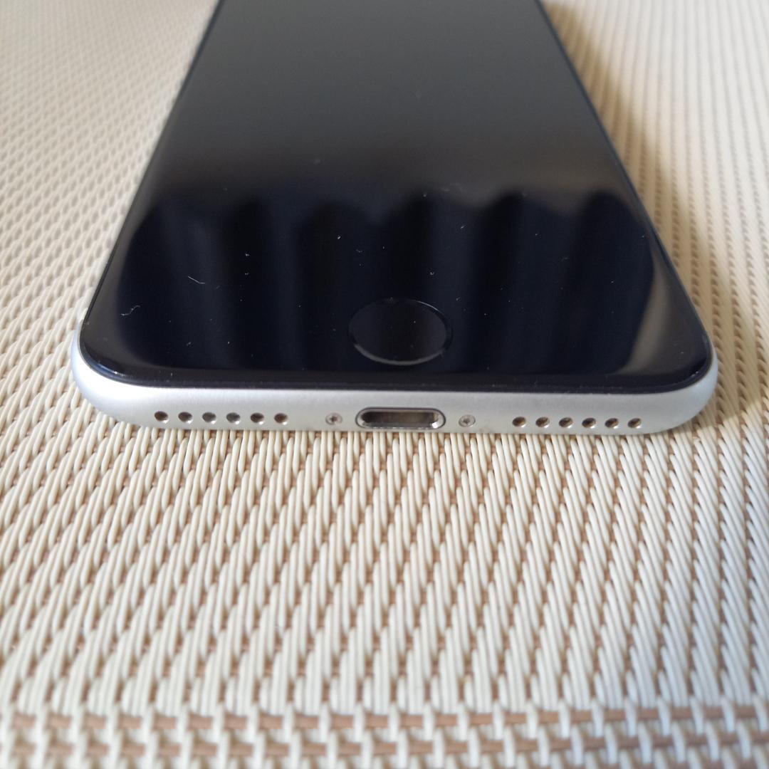 iPhone　se　第２世代64GB　SIMフリー