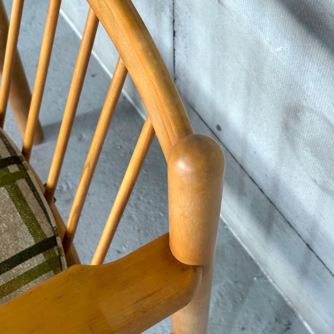 ✿昭和レトロ✿ カリモク ヴィンテージ木製チェア クラシック 布座面チェア②