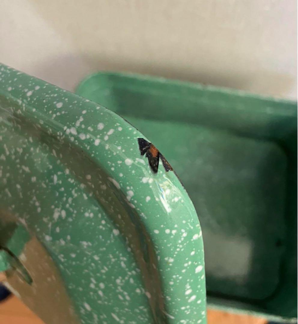 SALE 激レア　サイズ　アンティーク　ホーロー缶　ケーキ缶　グリーン