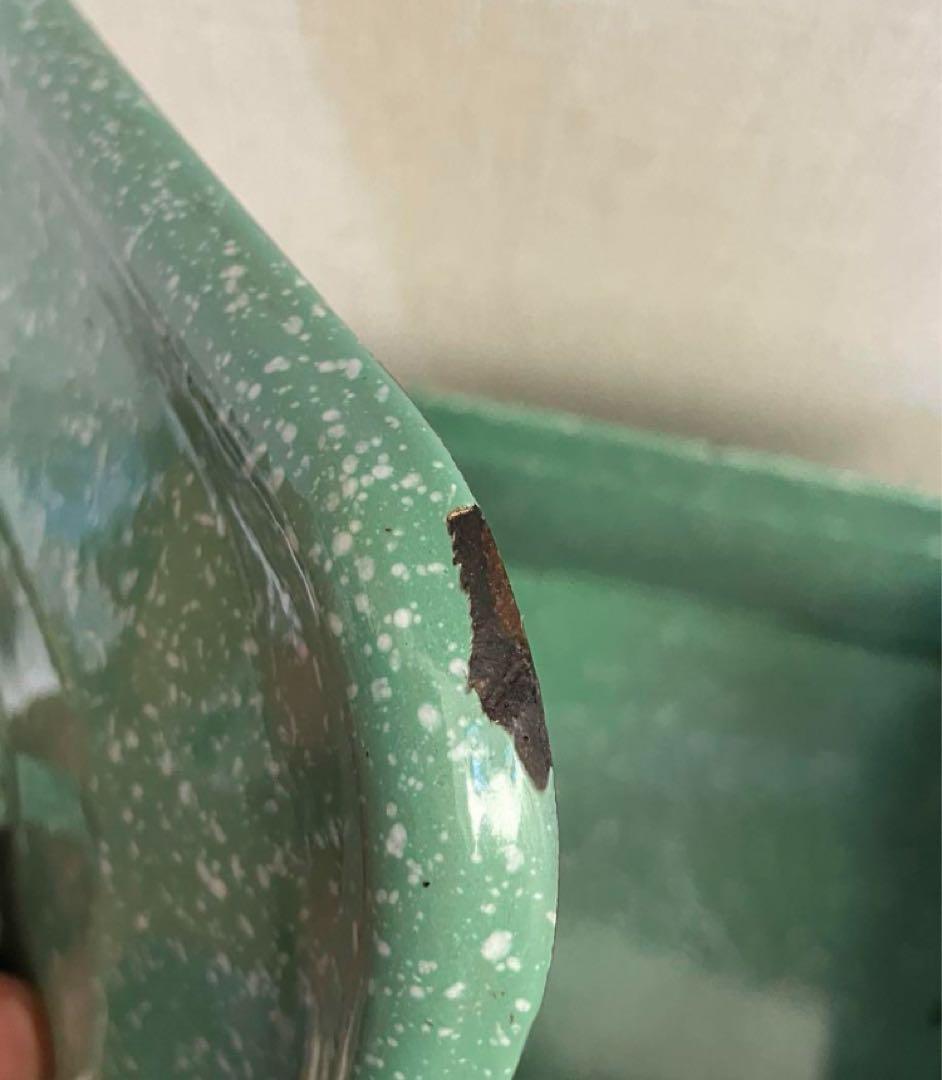 SALE 激レア　サイズ　アンティーク　ホーロー缶　ケーキ缶　グリーン