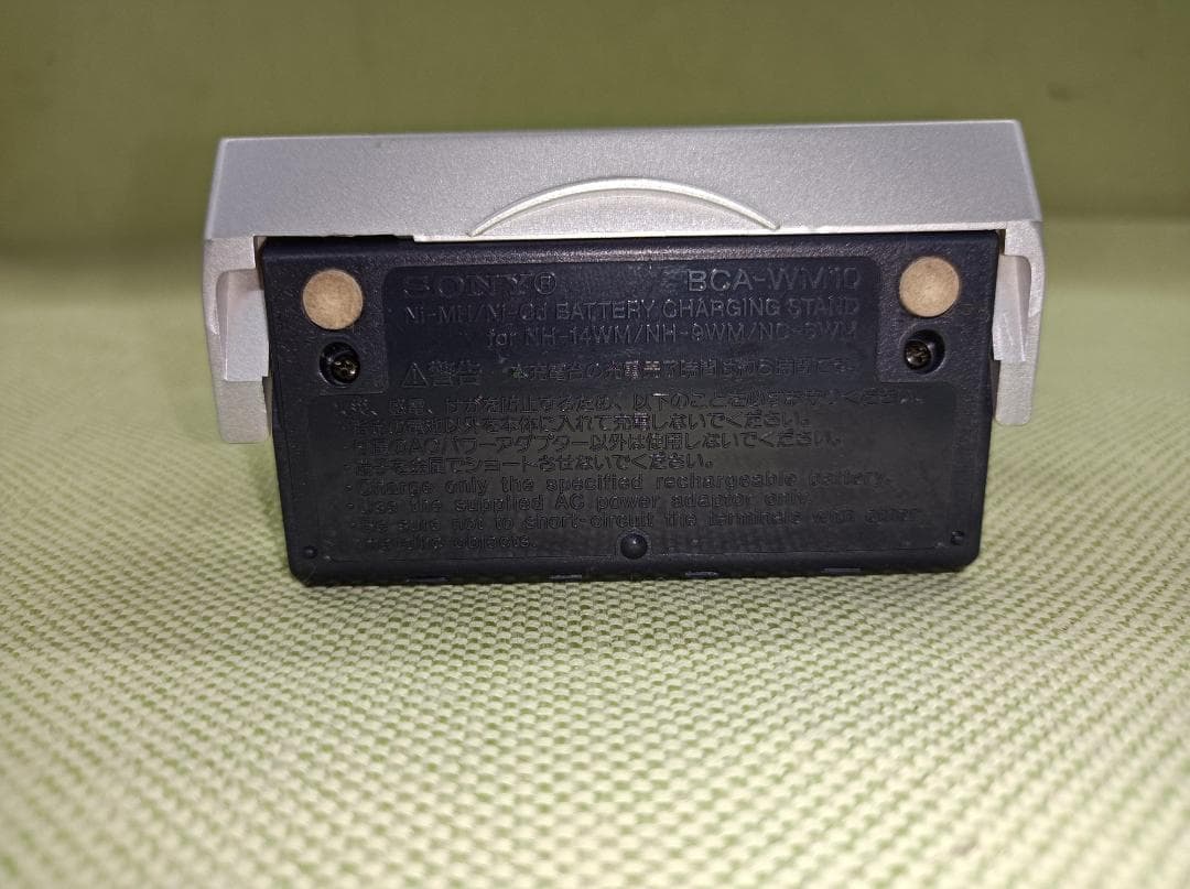 都《RGTLD》ソニー　WALKMAN　ポータブルMDプレーヤー　MZ-E909