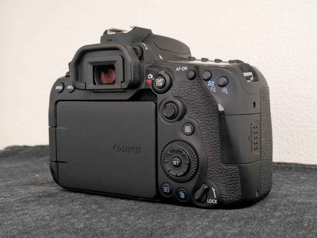 Canon EOS 90D デジタル一眼レフカメラ ジャンク品