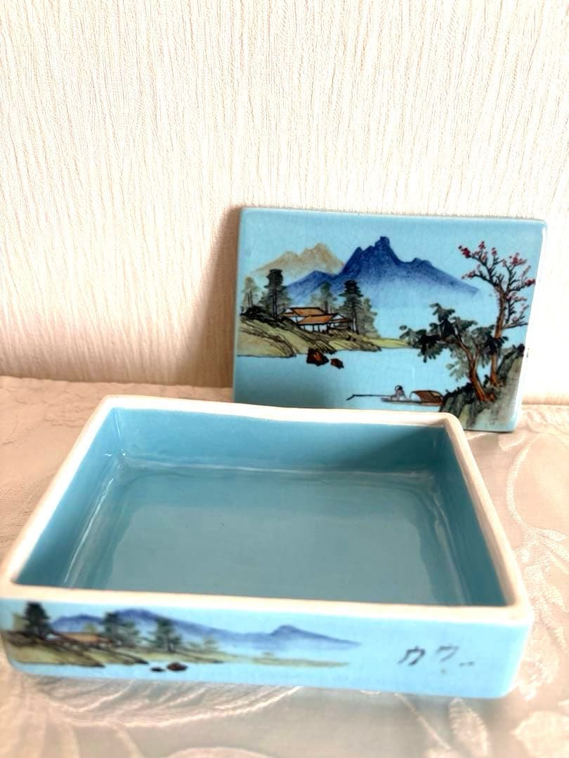 ◆台湾陶器◆山水画手描き作品◆青色の小箱◆1970年頃◆美品
