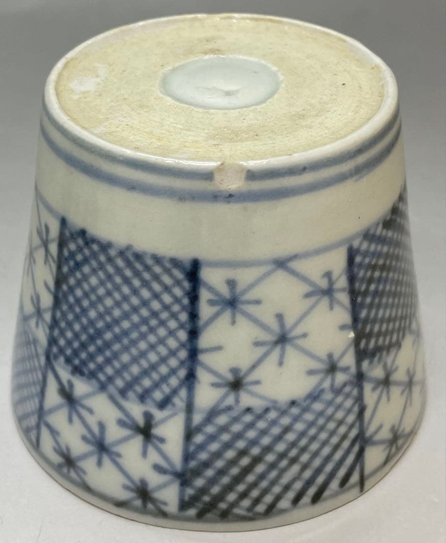 古伊万里　蕎麦猪口　市松格子文　染付　江戸時代 　u751