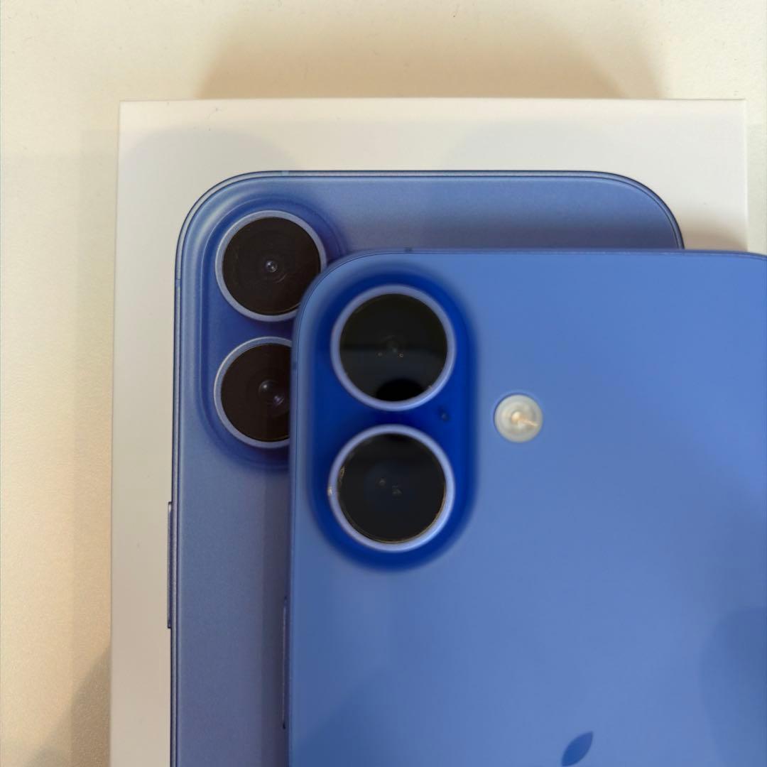 Apple iPhone 16 ブルー 国内版 本体 箱付き ウルトラマリン