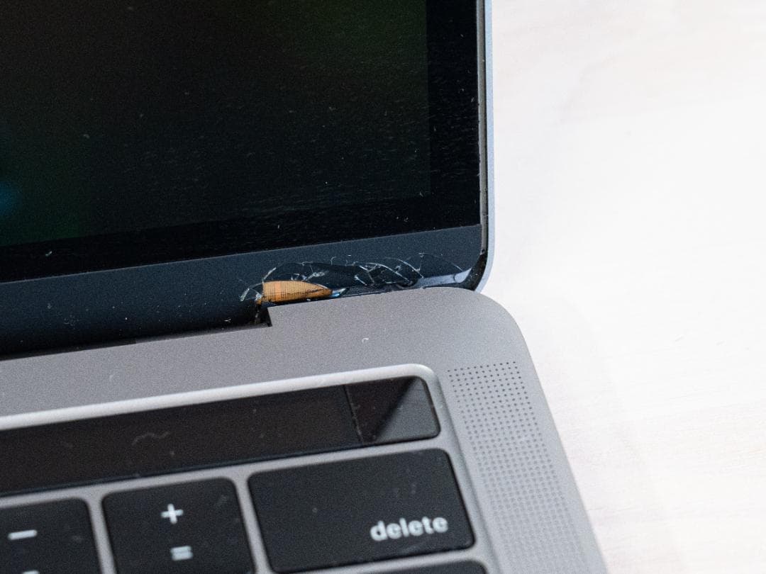 【ジャンク品】MacBook Pro 2018 スペースグレー