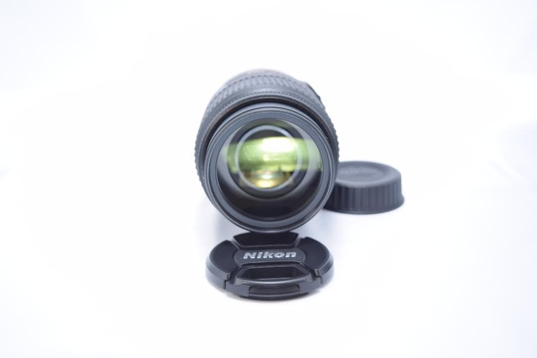 ショット数1700枚！スマホ転送機能付き！Nikon D5600⭐シリーズ最新