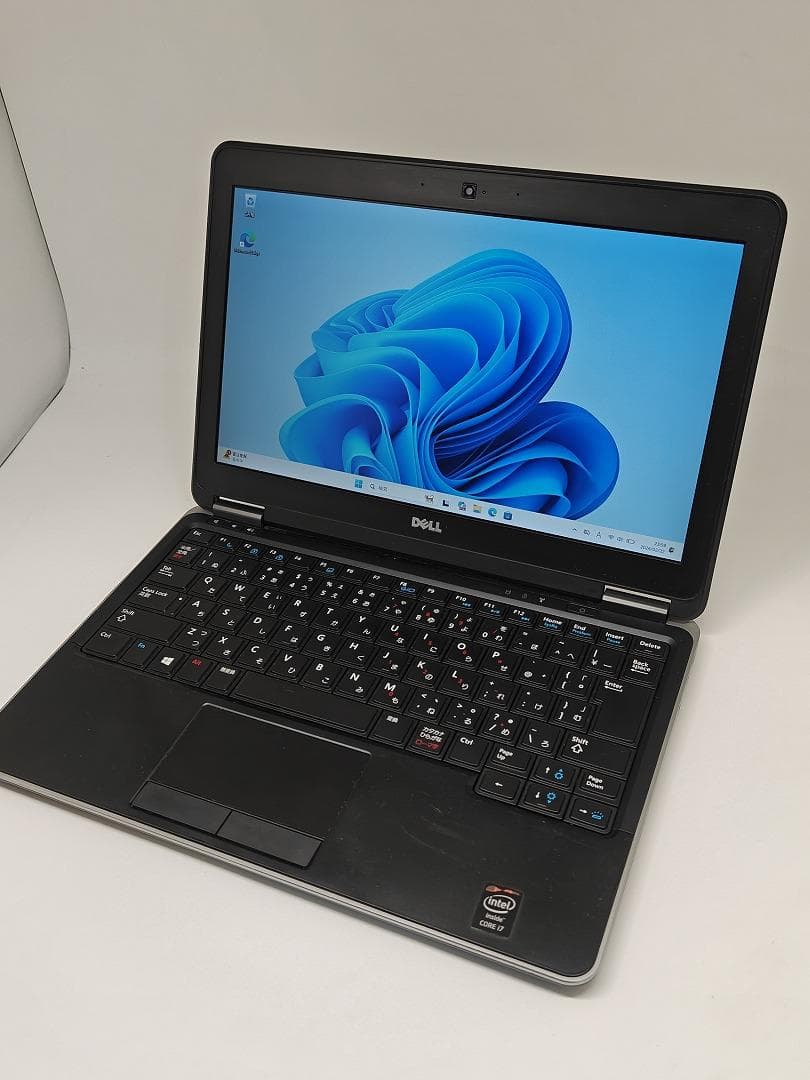 【DELL】爆速 Corei7/SSD128GB ノートパソコン 8GB D7