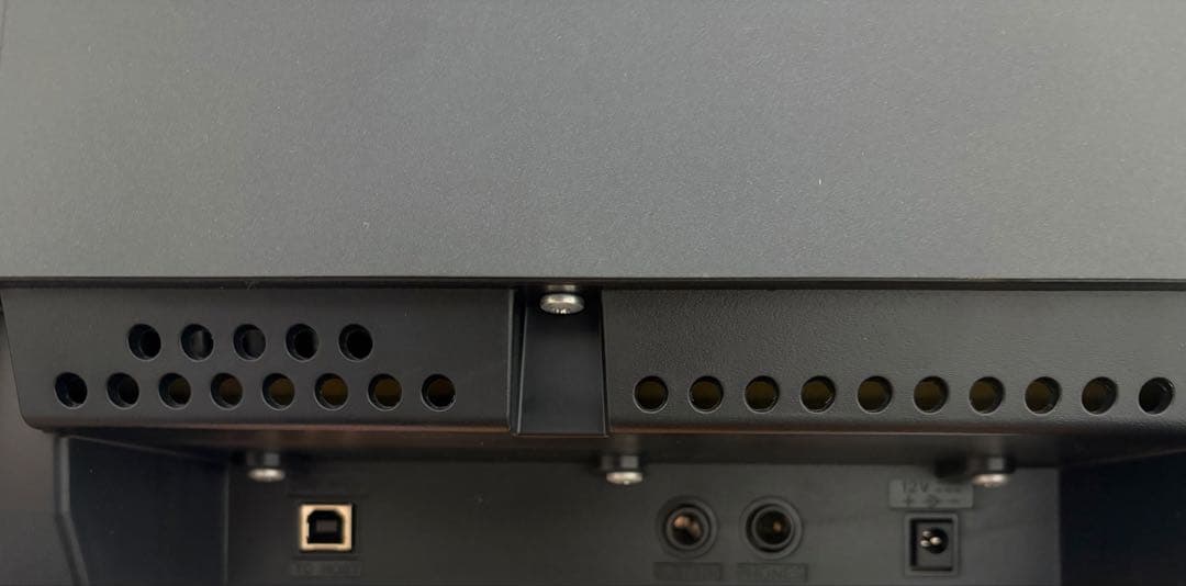 【美品】　送料無料　Yamaha　電子ピアノ　P-45B