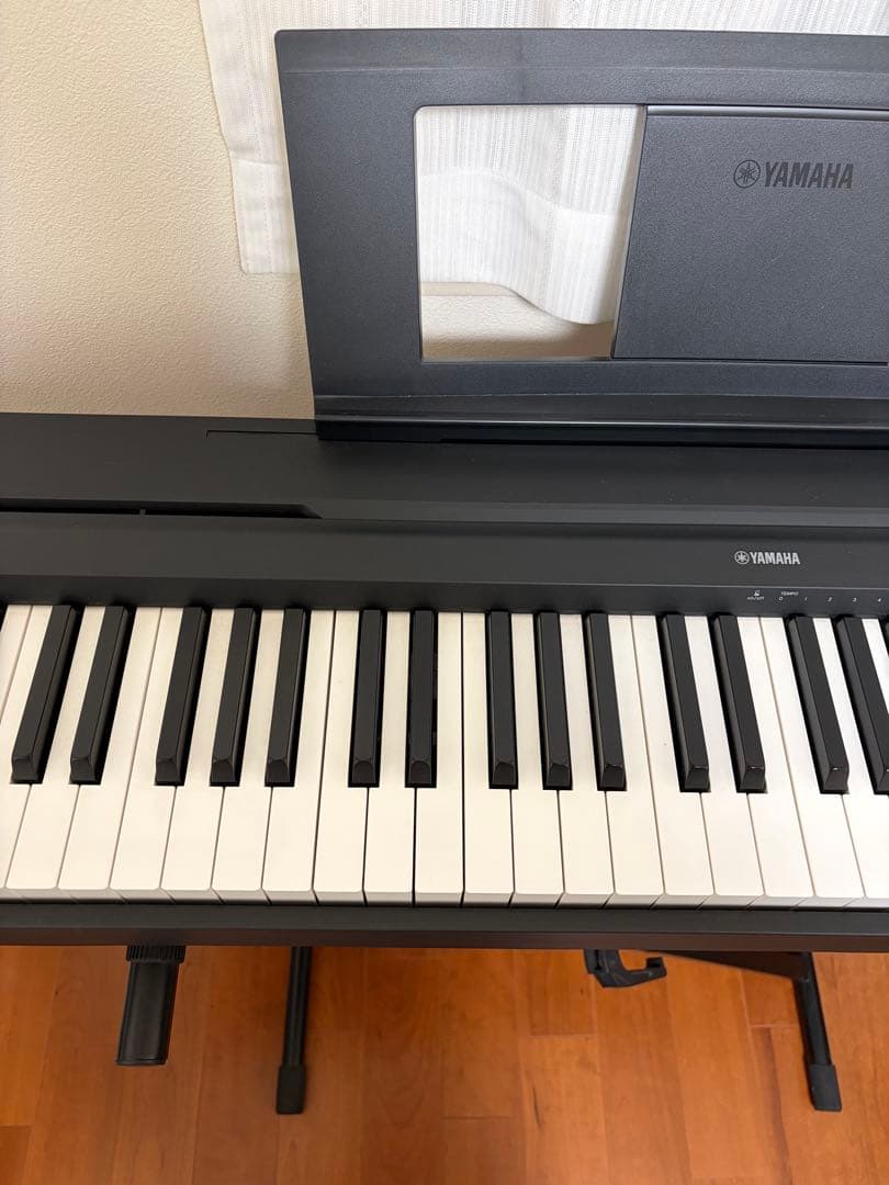 【美品】　送料無料　Yamaha　電子ピアノ　P-45B