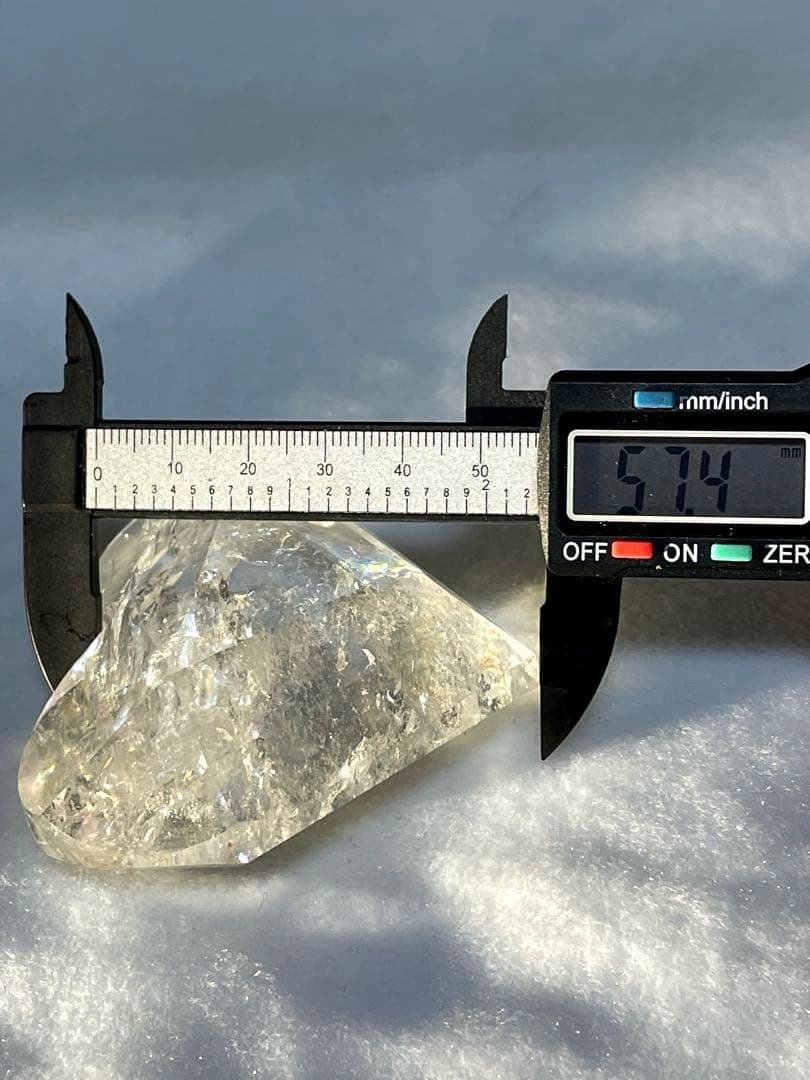 水晶♡ハート型(置物)珍しい綺麗なカットタイプ