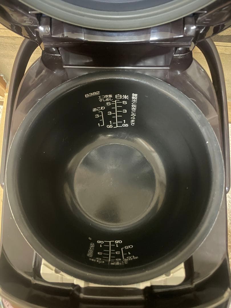 ZOJIRUSHI NP-ZF10 圧力IH炊飯ジャー