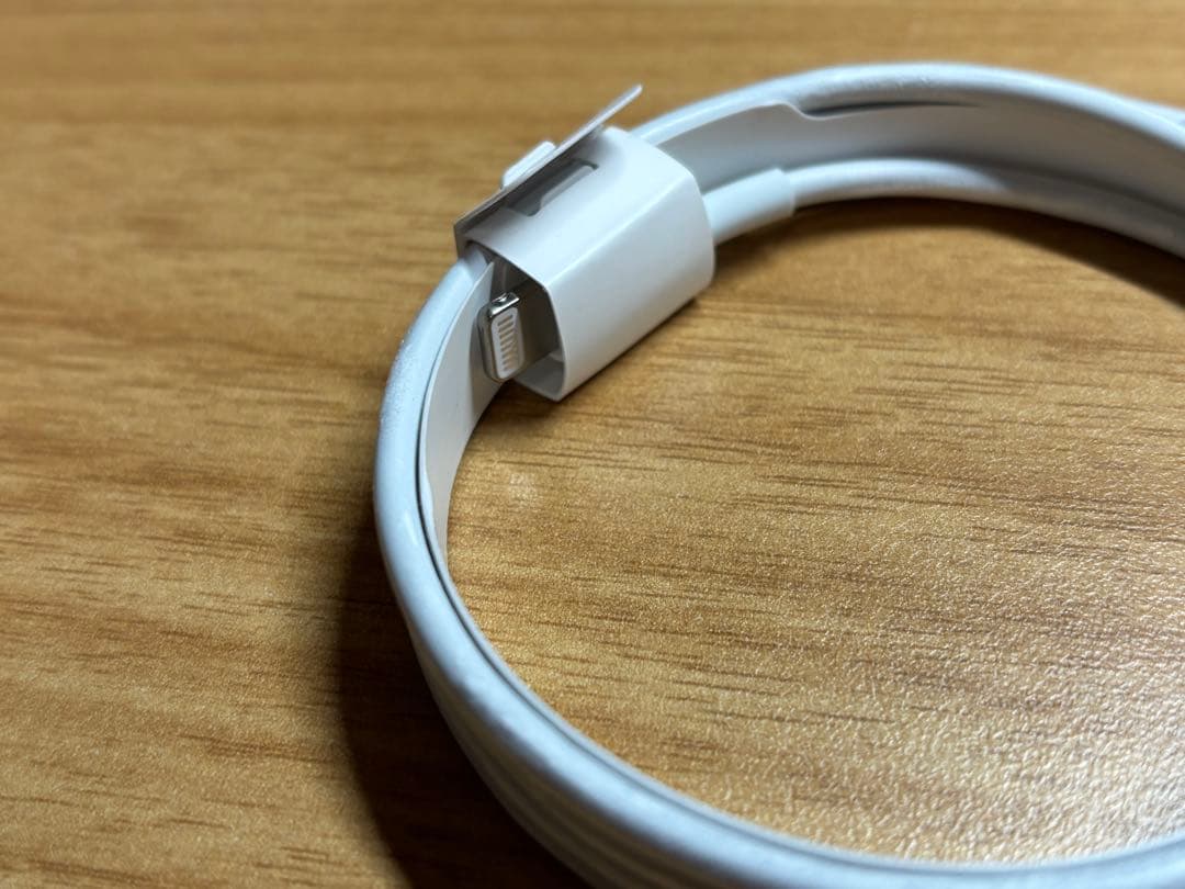 A*u様 AirPods Pro 第1世代 ワイヤレス充電ケース