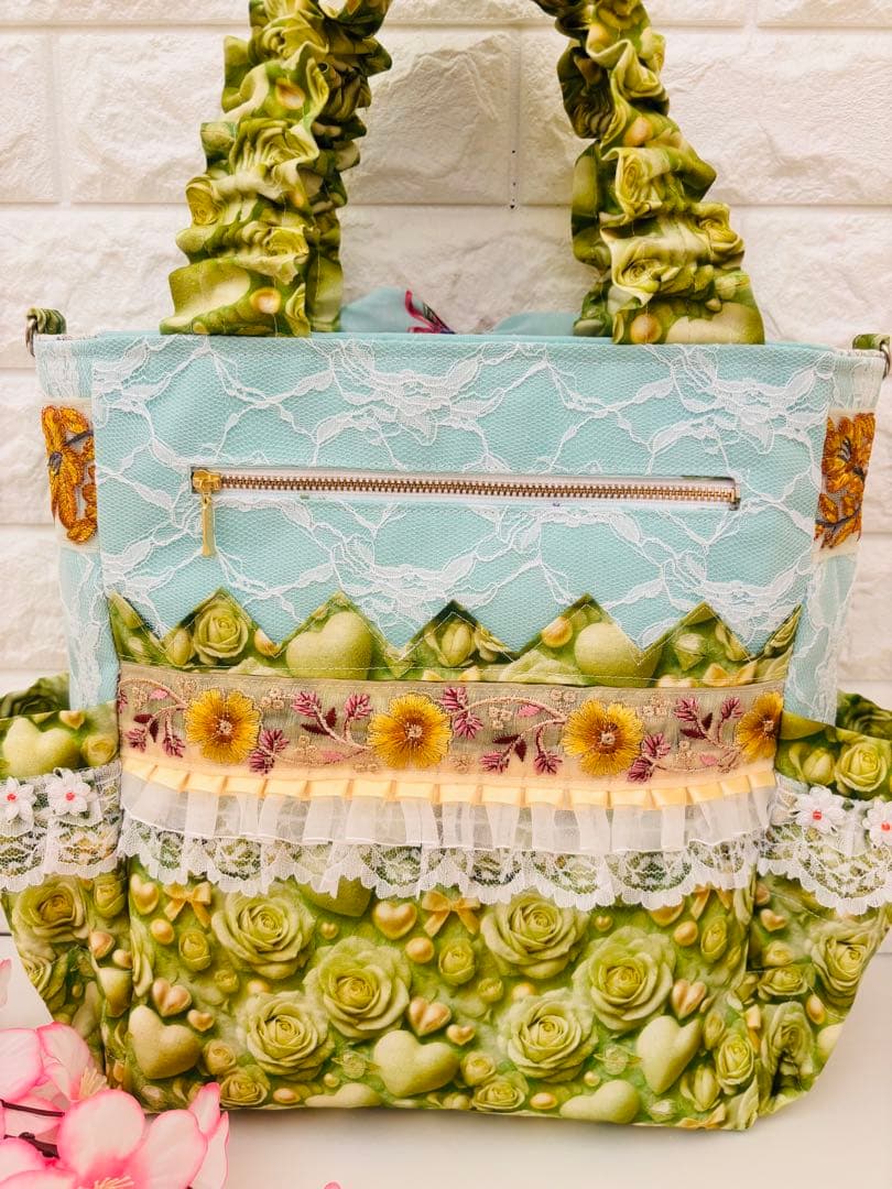 ☆*☆様 コヤンイサムチョン　インド刺繍リボン&サイドポケット巾着袋♡キルトバッ