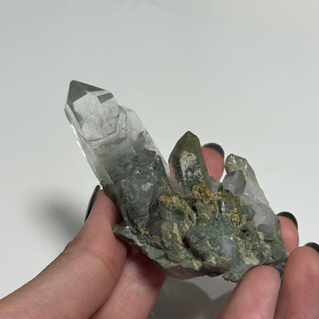 ブラジル産　ヒマラヤ水晶　ガーデンクォーツ　原石　69.5g NO.173