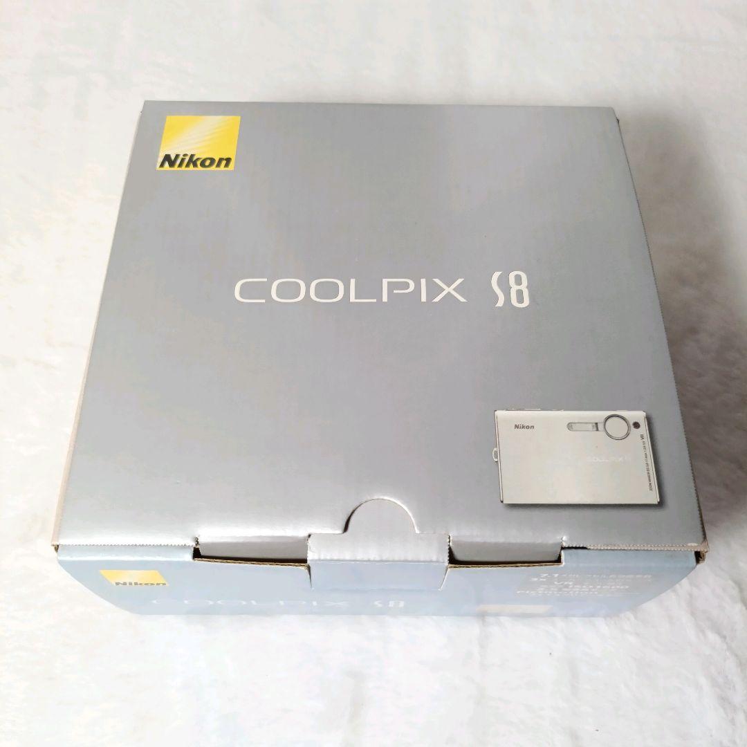 【美品】Nikon COOLPIX S8 シルバー 付属品完備