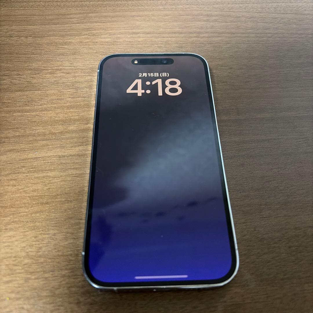 iPhone14pro 512g シルバー　SIMフリー　箱、充電器つき　美品
