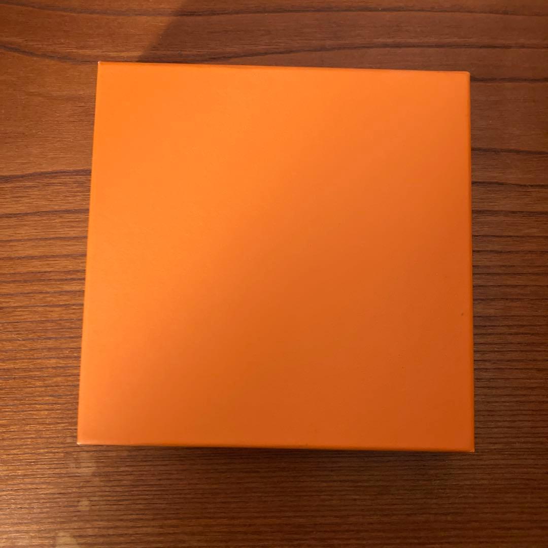エルメス HERMES シェーヌダンクル スクエアプレート 箱付【中古】