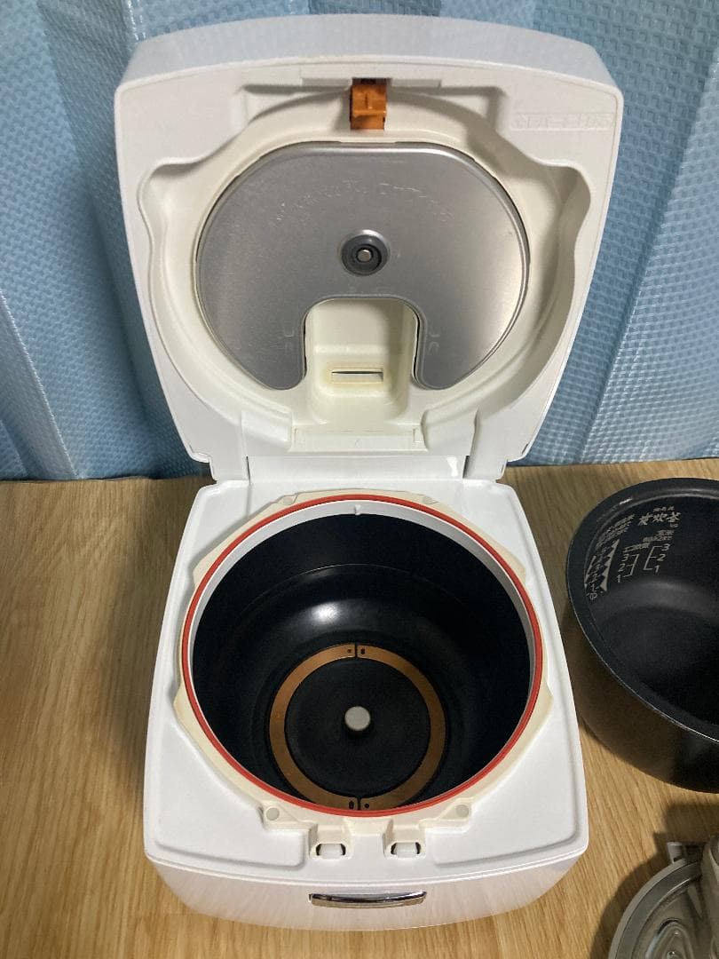 ★MITSUBISHI ELECTRIC NJ-VVA10 炊飯器 2020年製