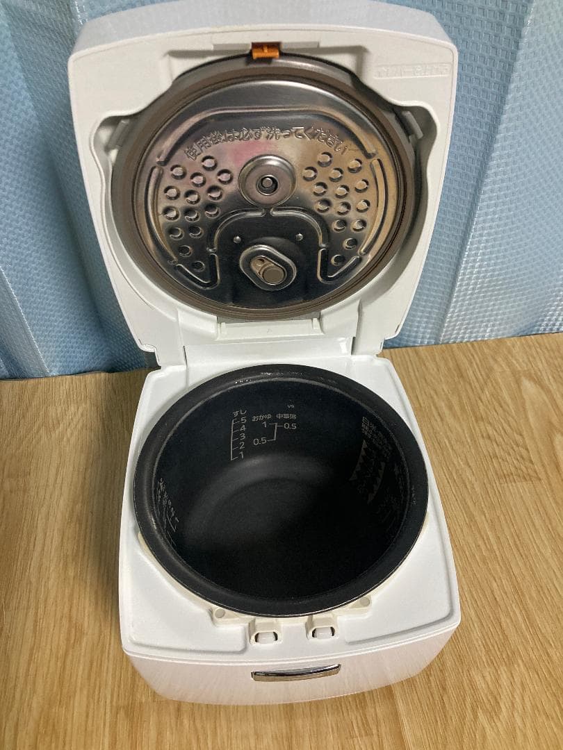 ★MITSUBISHI ELECTRIC NJ-VVA10 炊飯器 2020年製