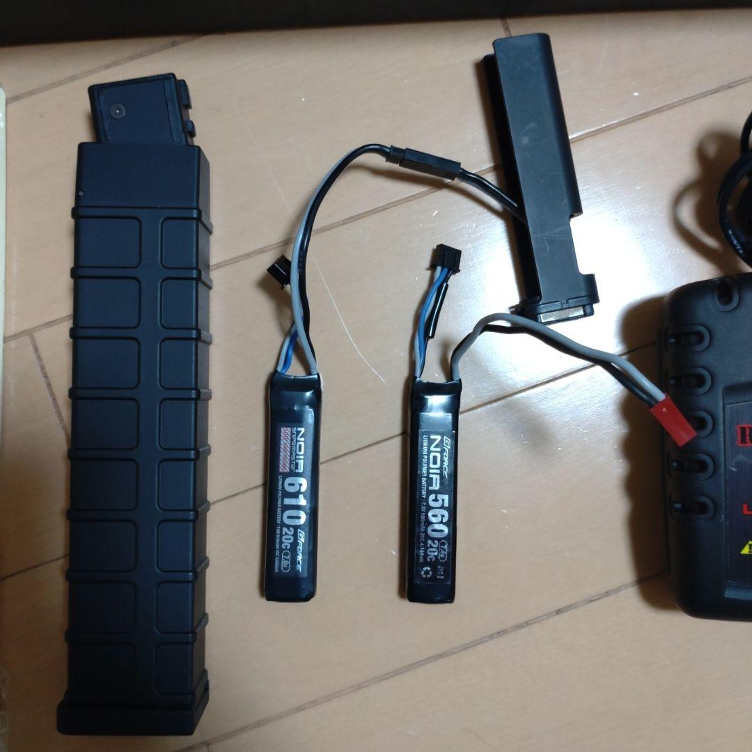 東京マルイ　電動コンパクトマシンガン　SCORPION　mod.M