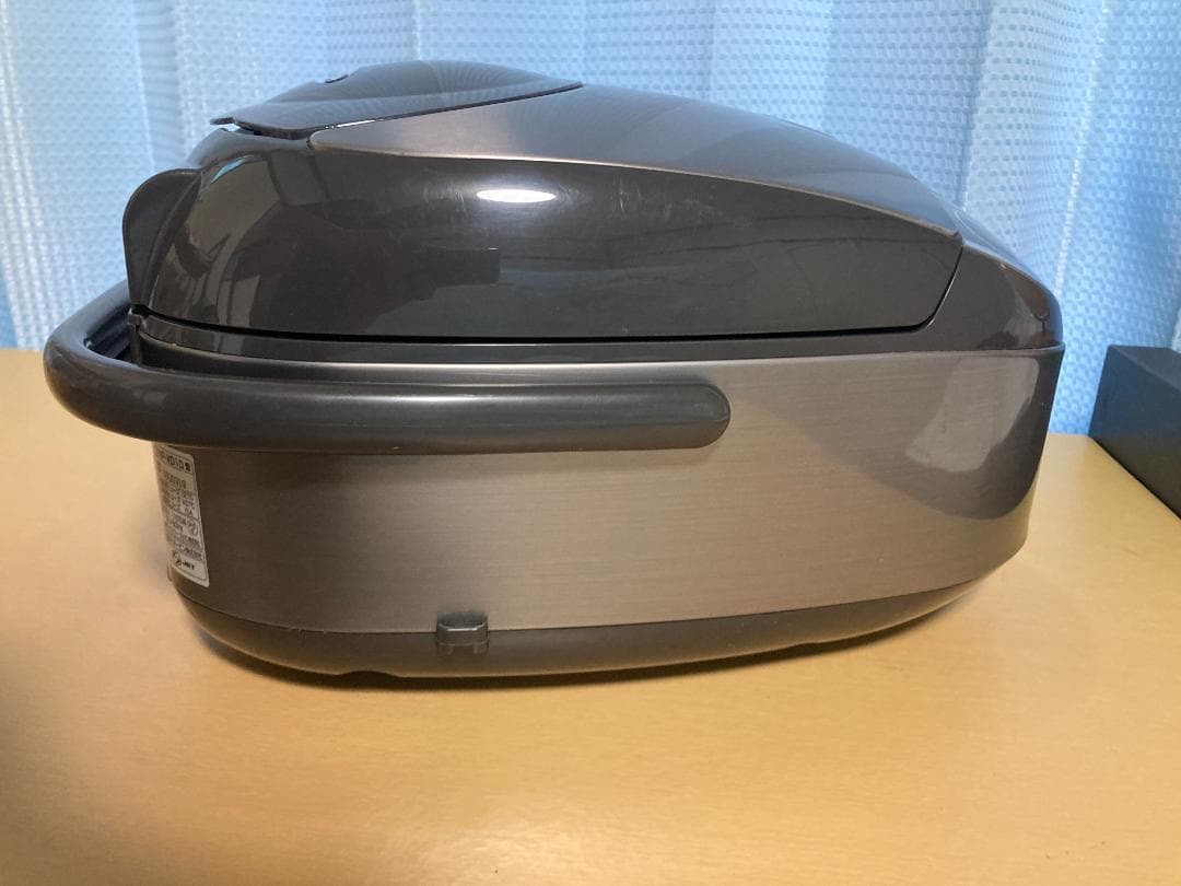 ★ZOJIRUSHI 極め炊き5.5 合炊き IH 炊飯器 NP-VD10