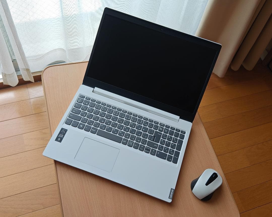 Lenovo Ideapadノートパソコン