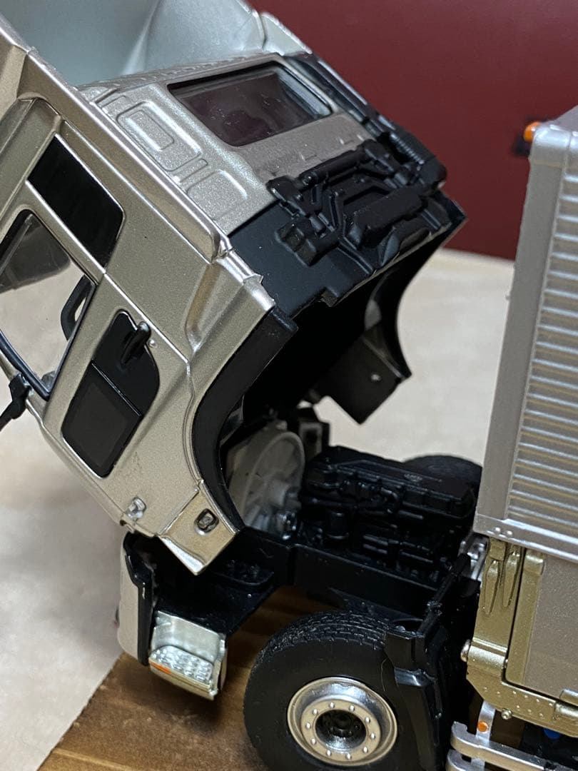 1/43高床UDクオン 京商製 Quon激レア