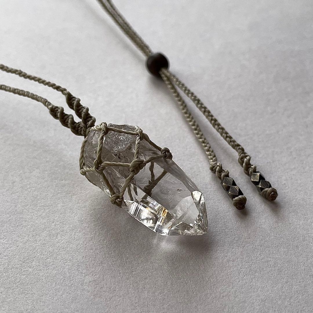 ヒマラヤ水晶 ガネッシュヒマール ＊ マクラメネックレス 24