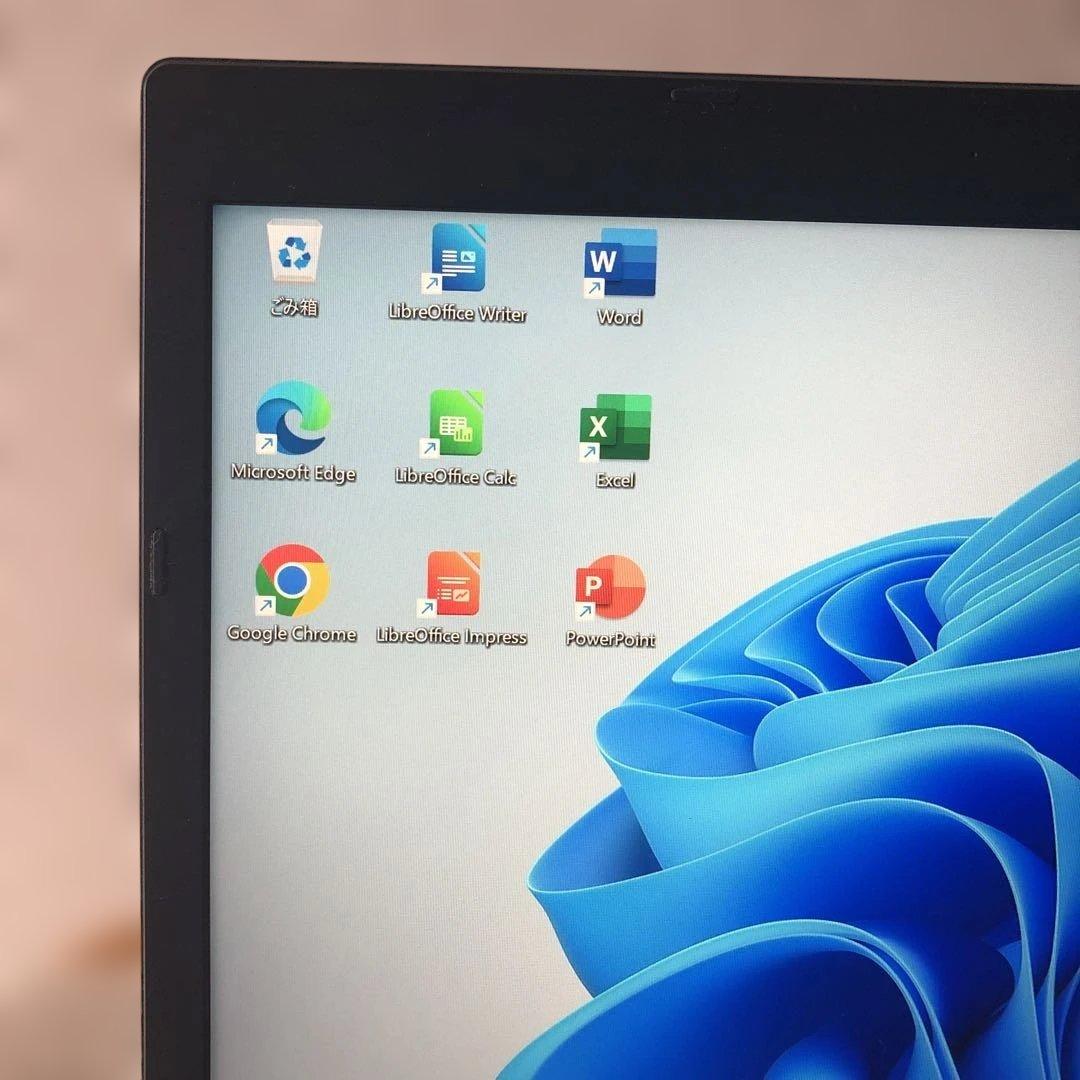 a*i様 ② dynabook S73/DP 8世代i5 8GB 256GB W