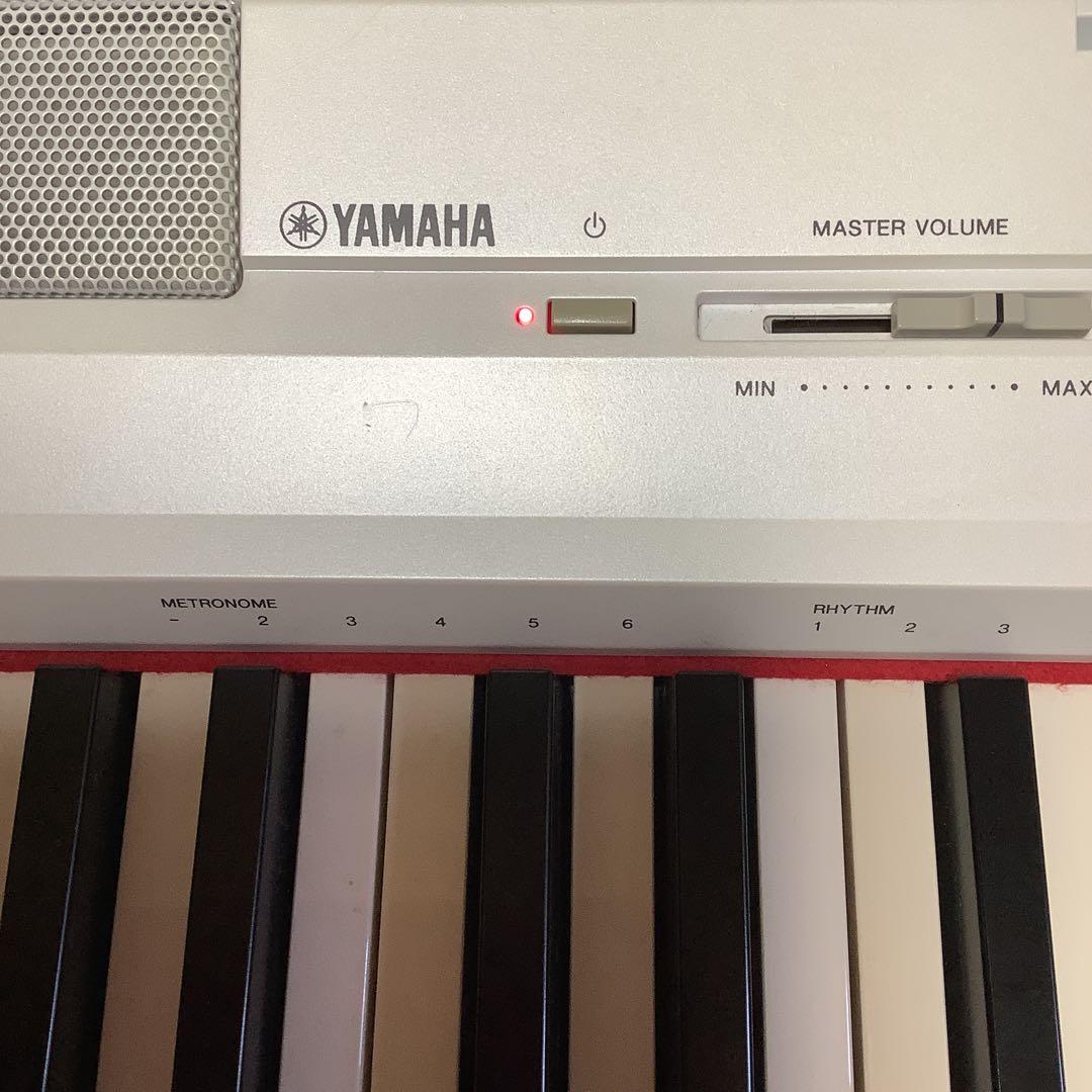 ヤマハP-105 譜面台　電源アダプター