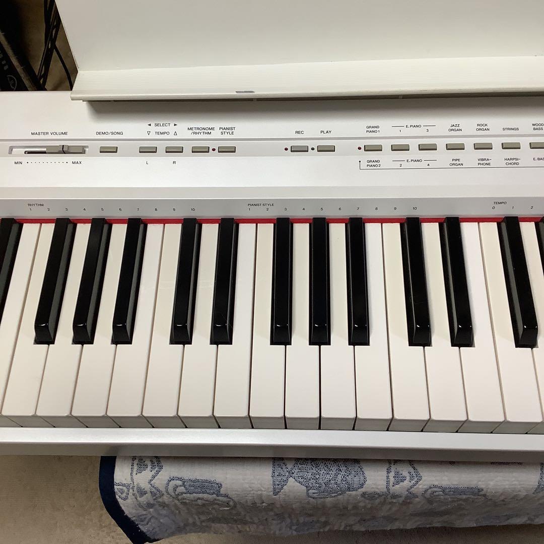 ヤマハP-105 譜面台　電源アダプター