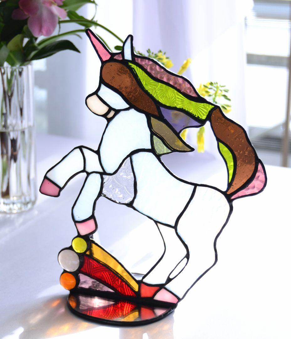 ユニコーンのステンドグラス