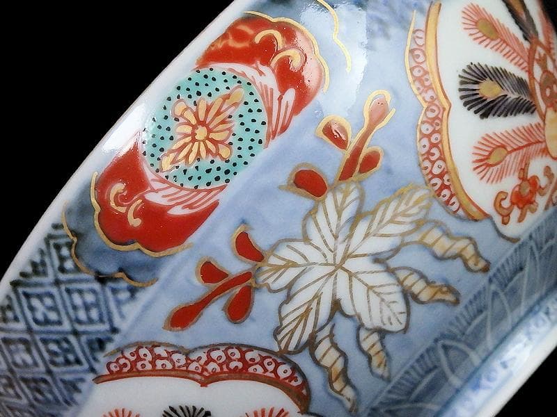 古伊万里　薄瑠璃　染錦　孔雀の図　大振蓋茶碗　F200AS-CTe