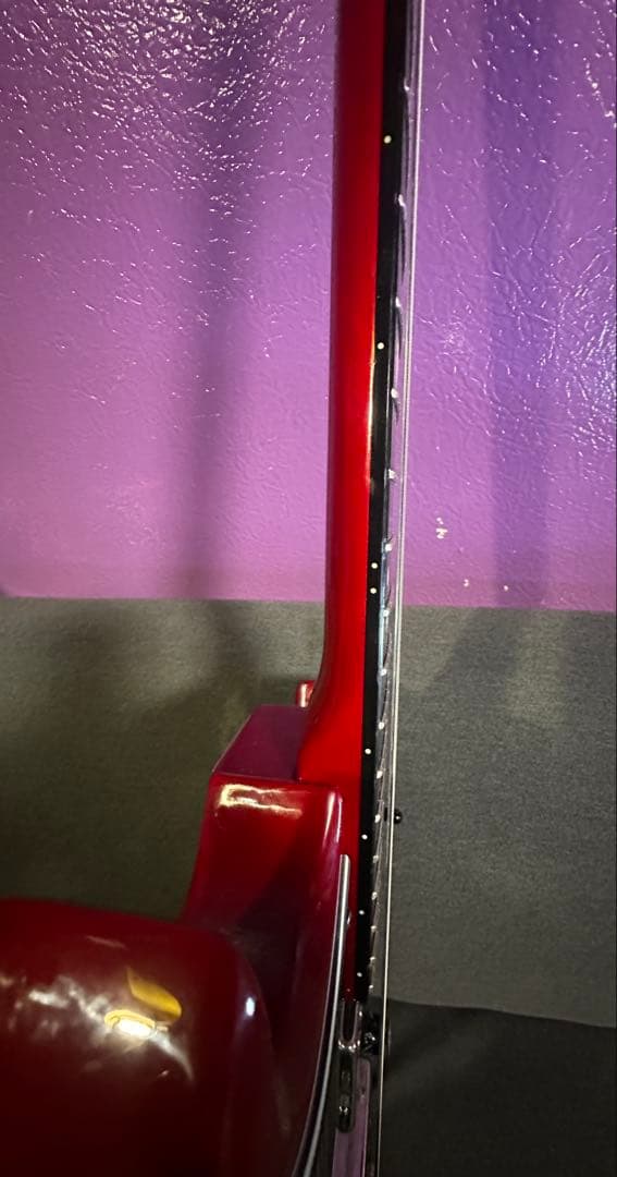 Hugstrom　F20T エレキギター