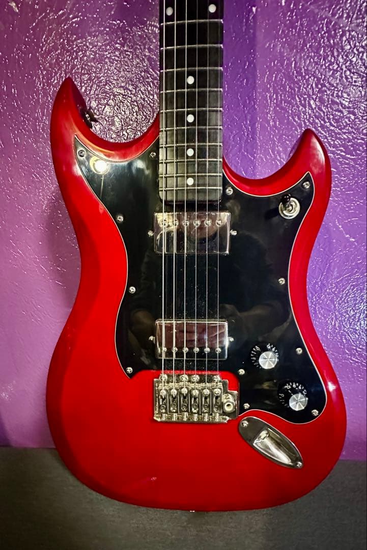 Hugstrom　F20T エレキギター