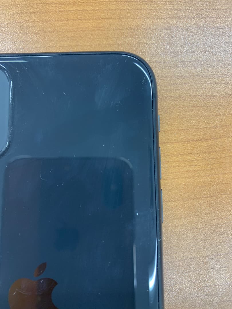 バ*ス様 動作確認済 iPhone11 64GB ID W8825