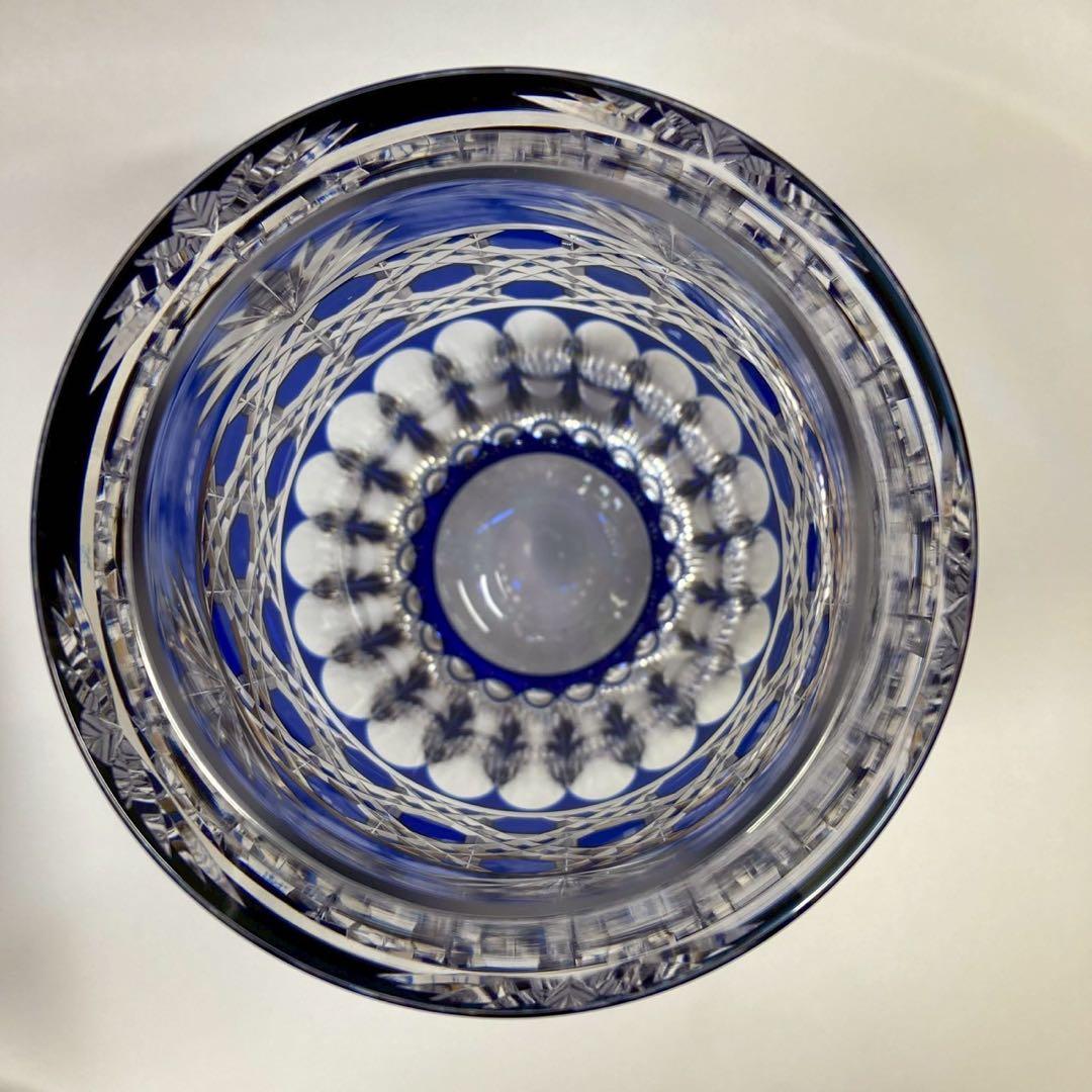 【もも】カガミクリスタル 江戸切子 花瓶 笹っ葉に八角籠目紋〈未使用品〉