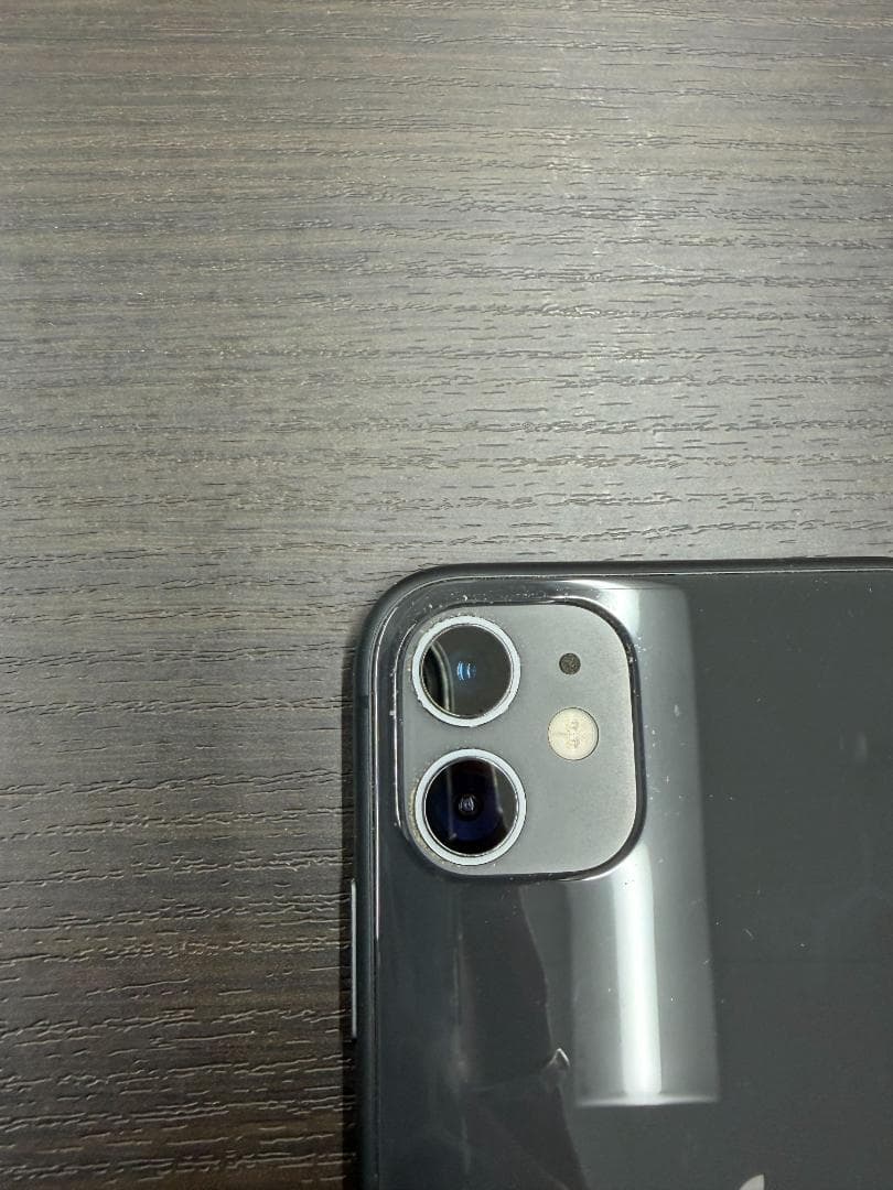 B*︎様 動作確認済み Apple iPhone 11 64GB ID:2K38