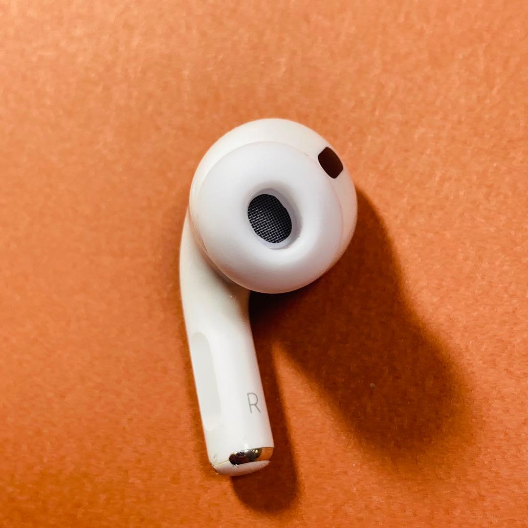 AirPods Pro 第2世代　USB-C　タイプc　イヤホン　右耳　右