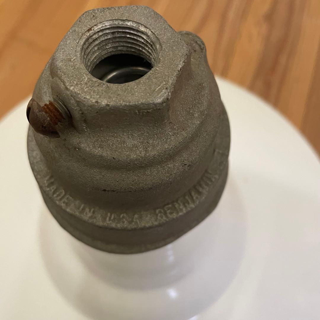 ペンダントライト　照明　シェード　BENJAMIN社製　USA