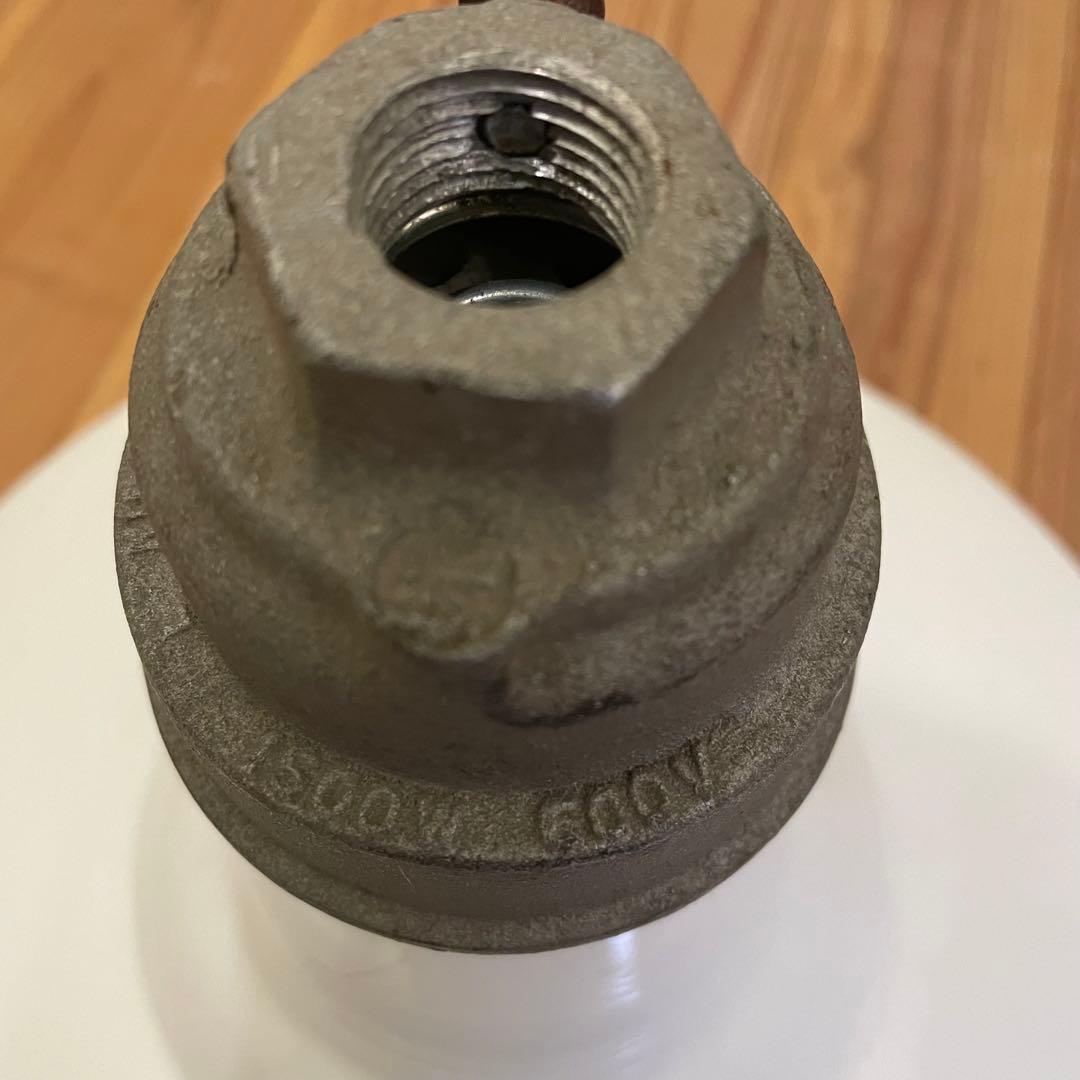 ペンダントライト　照明　シェード　BENJAMIN社製　USA